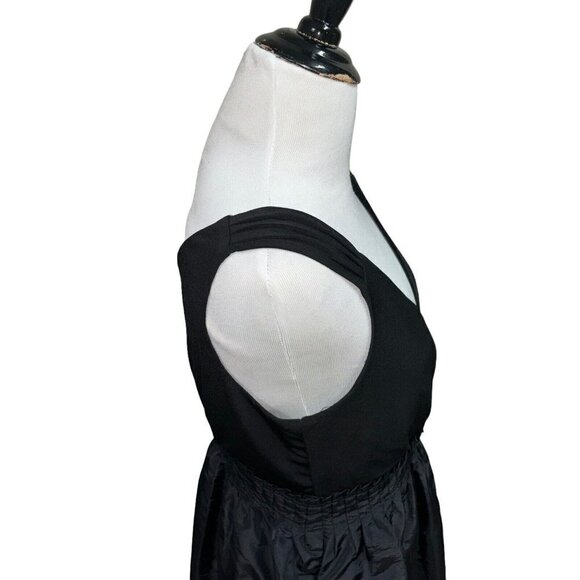 Max and Cleo Women's Size 4 Fit & Flare Cocktail Dress Sleeveless w. Applique - Picture 6 of 10